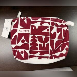Vuori Burgundy Graphic Cosmetic Bag
